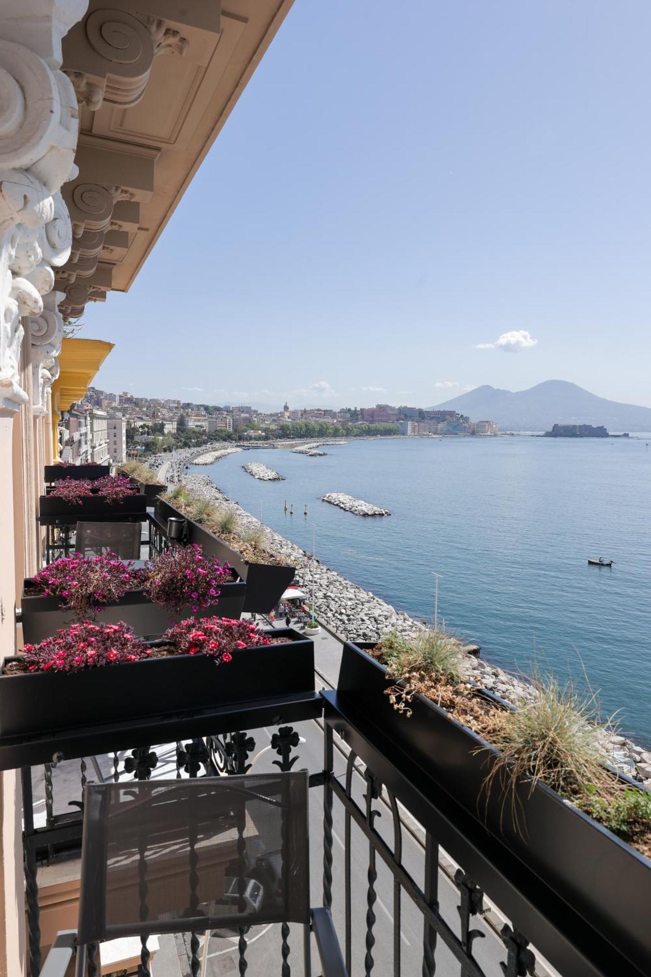 Demetra Luxury Suites Neapel Exterior foto